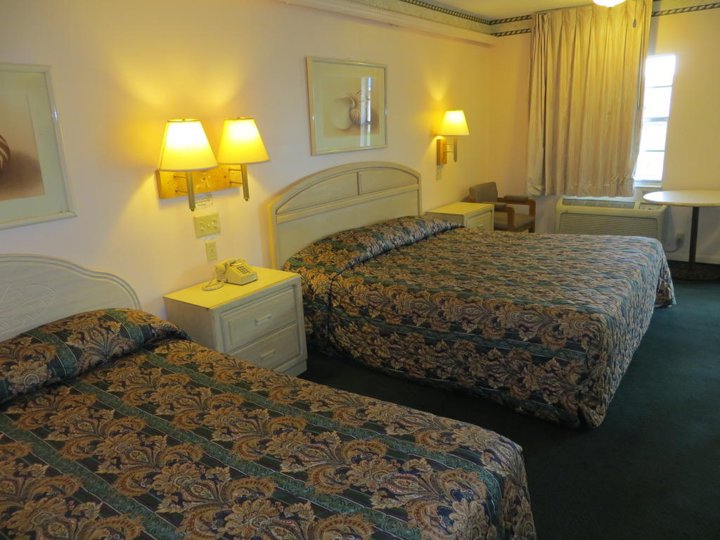 Budget Inn Sebring Oda fotoğraf